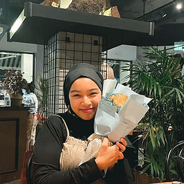 Knowing Dina since forever, I appreciate how she engages with me and her other clients with compassion and sincerity. She looks out and empathise for the people around her in every way possible. That is the main reason why I chose to stay along with her and trust her with my well-being.