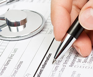 Formulaire médical avec un stéthoscope