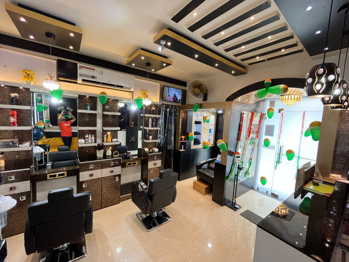 Kazmik Beauty Salon, Kazmik Beauty Store, Reception, Hair Cutting & Hair Wash Area