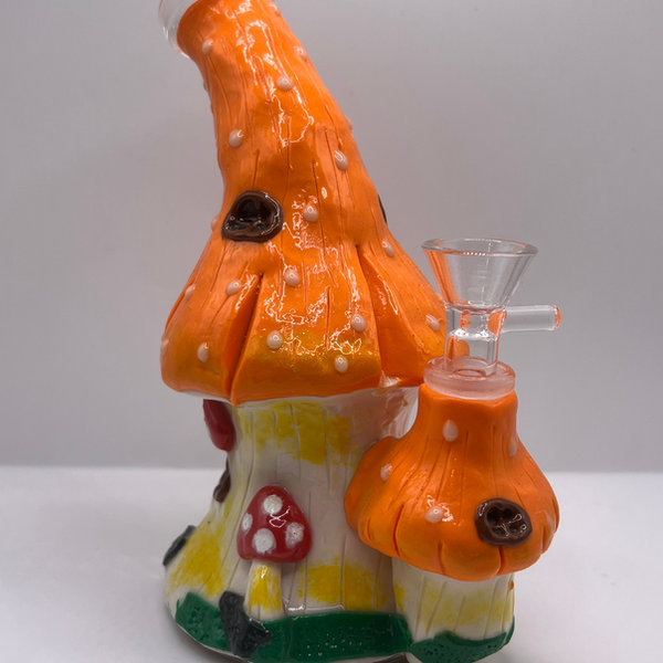 Art Themed Water Pipes