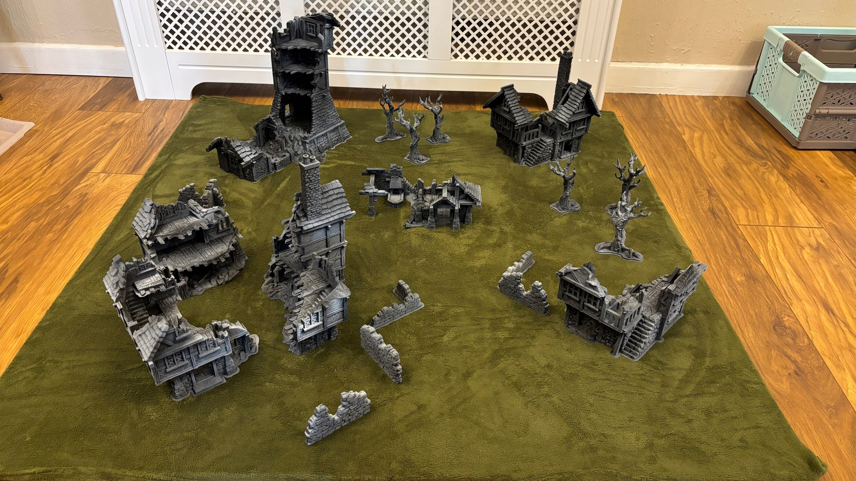 Ruined Village Set (28mm)