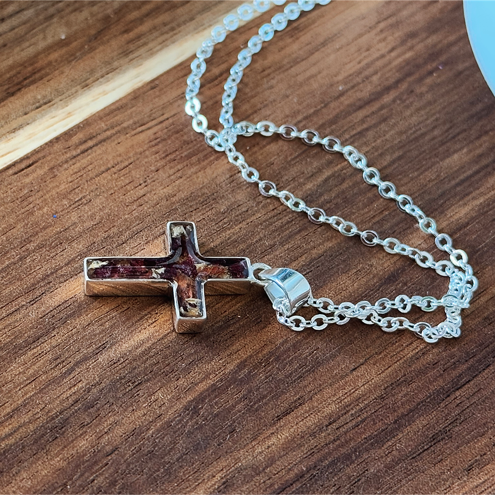 Thumbnail: Georgia Keepsake Pendant