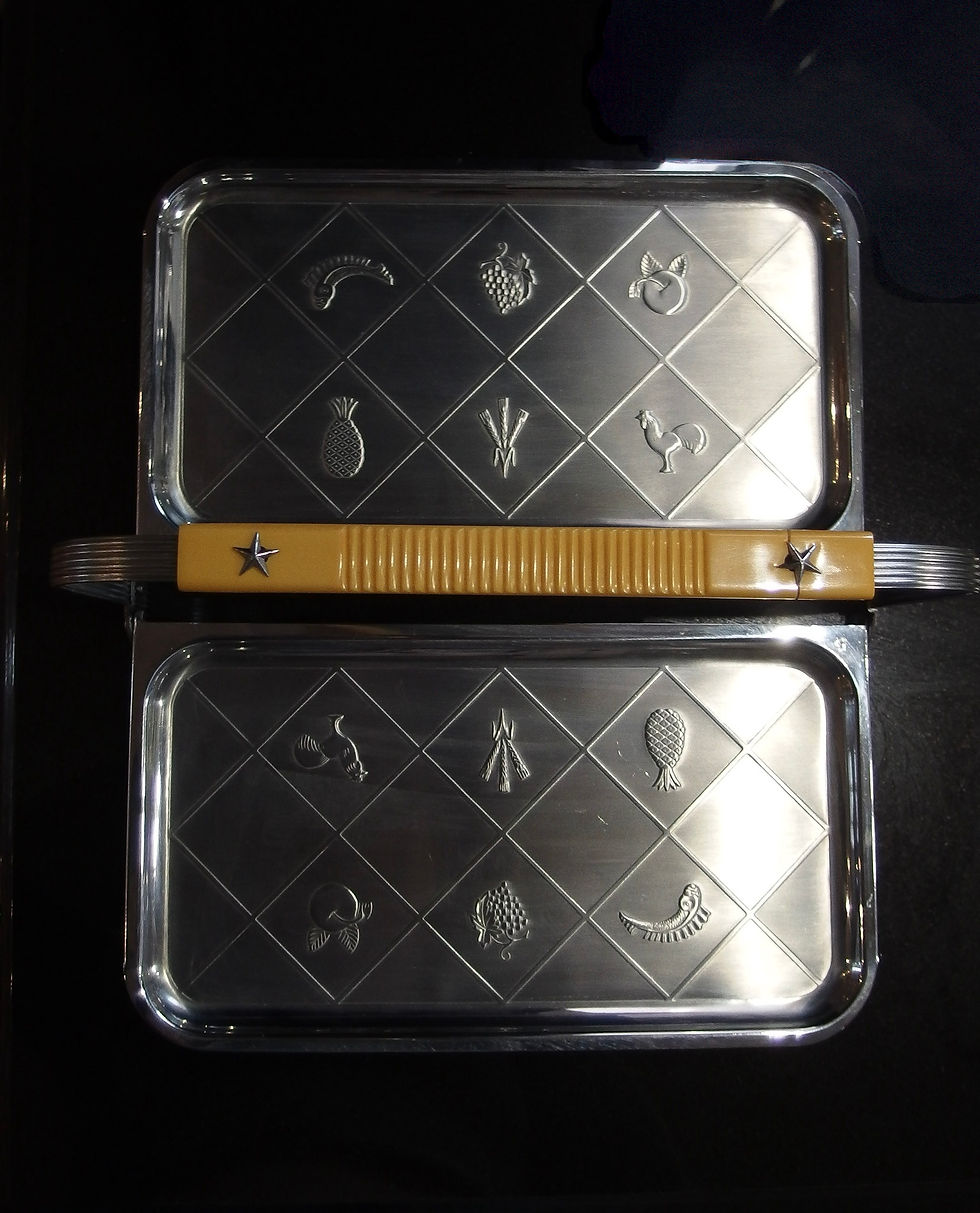 Thumbnail: Vintage Folding Serving Tray