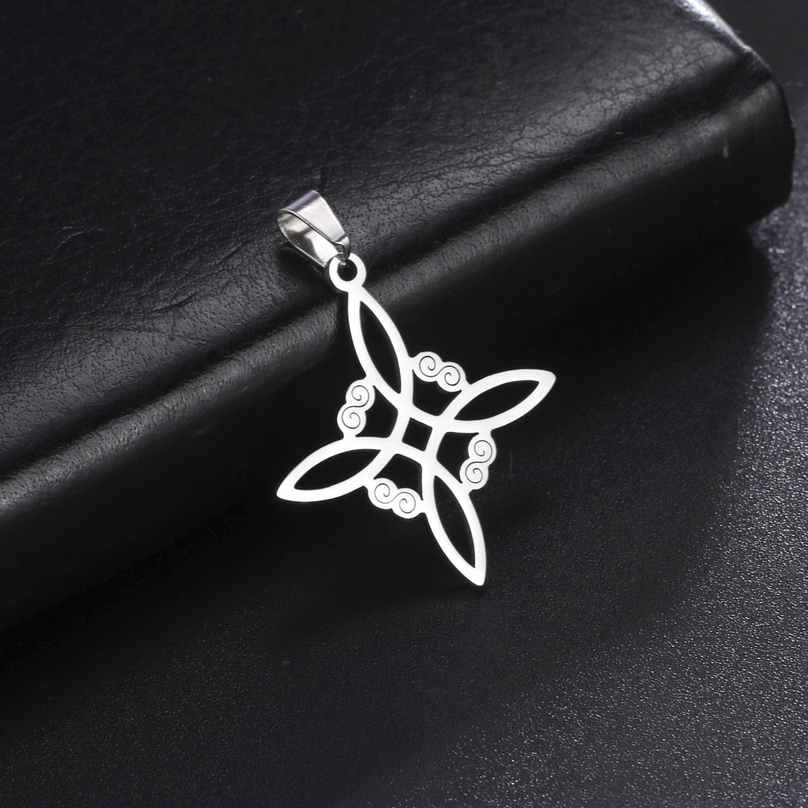 Skyrim Witch Knot Charms for Necklace Jewelry Making Stainless Steel Gold Color 