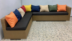 Диван угловой из искусственного ротанга