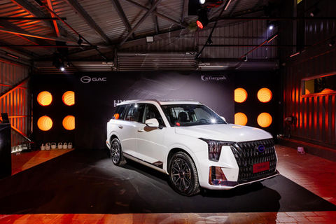 Gargash Motors Unveils the 2026 GAC GS8 Hybrid and Traveller in an Exclusive On- and Off-Road Experience at Dubai Autodrome