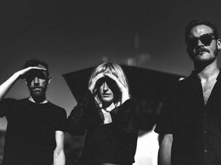 DEÛLE - Une signature chez Frozen Records ! 