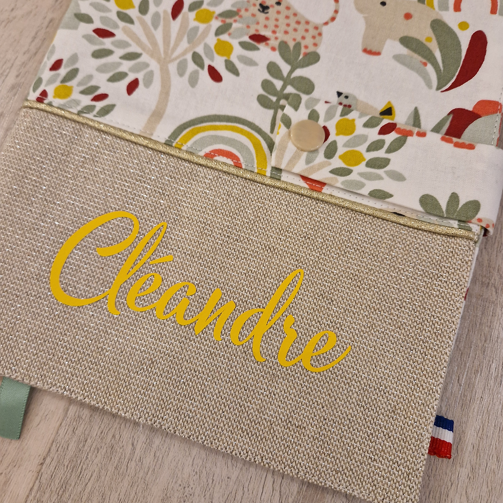 Miniature : Protège carnet de santé Elephant arc-en-ciel