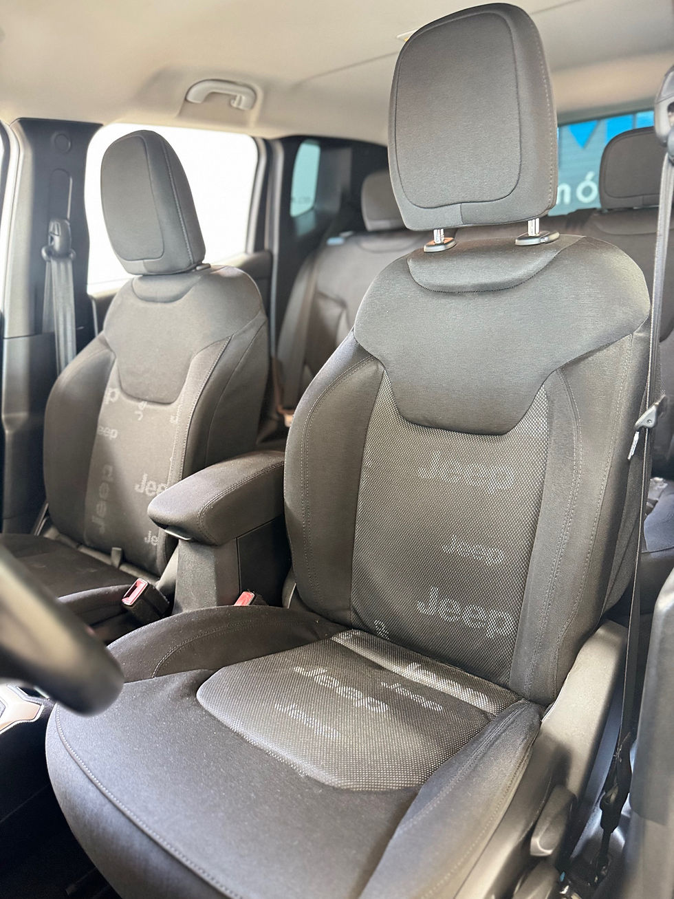 Miniatura: Renegade Longitude 1.8 Flex Aut. 2016