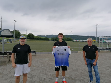 Fußball: Kaderveränderungen bei beiden Seniorenmannschaften