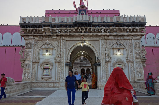 DSC09588 Karni Mata.JPG