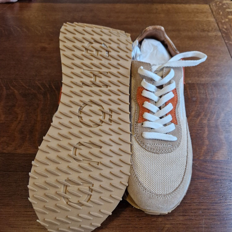 Thumbnail: Ghoud sneakers 'Rush'