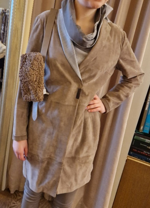 Thumbnail: Brunello Cuccinelli suède vest