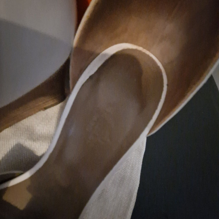 Thumbnail: Hermès wedges