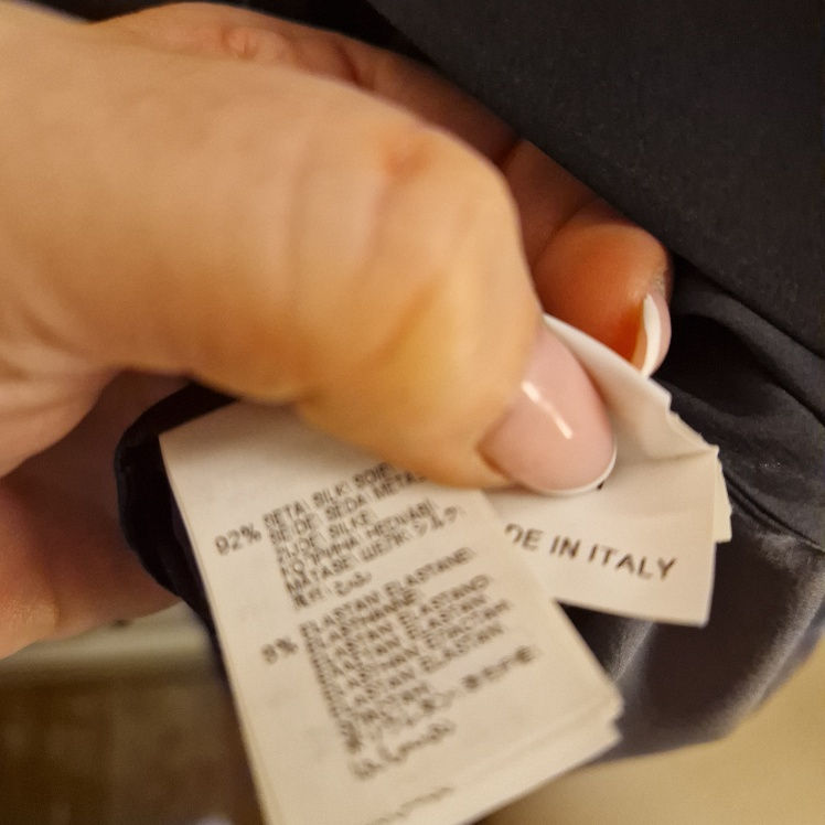 Thumbnail: Brunello Cuccinelli nevy bloes