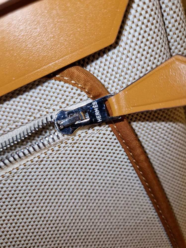 Thumbnail: Herbag - Hermès 'Brides de Gala'