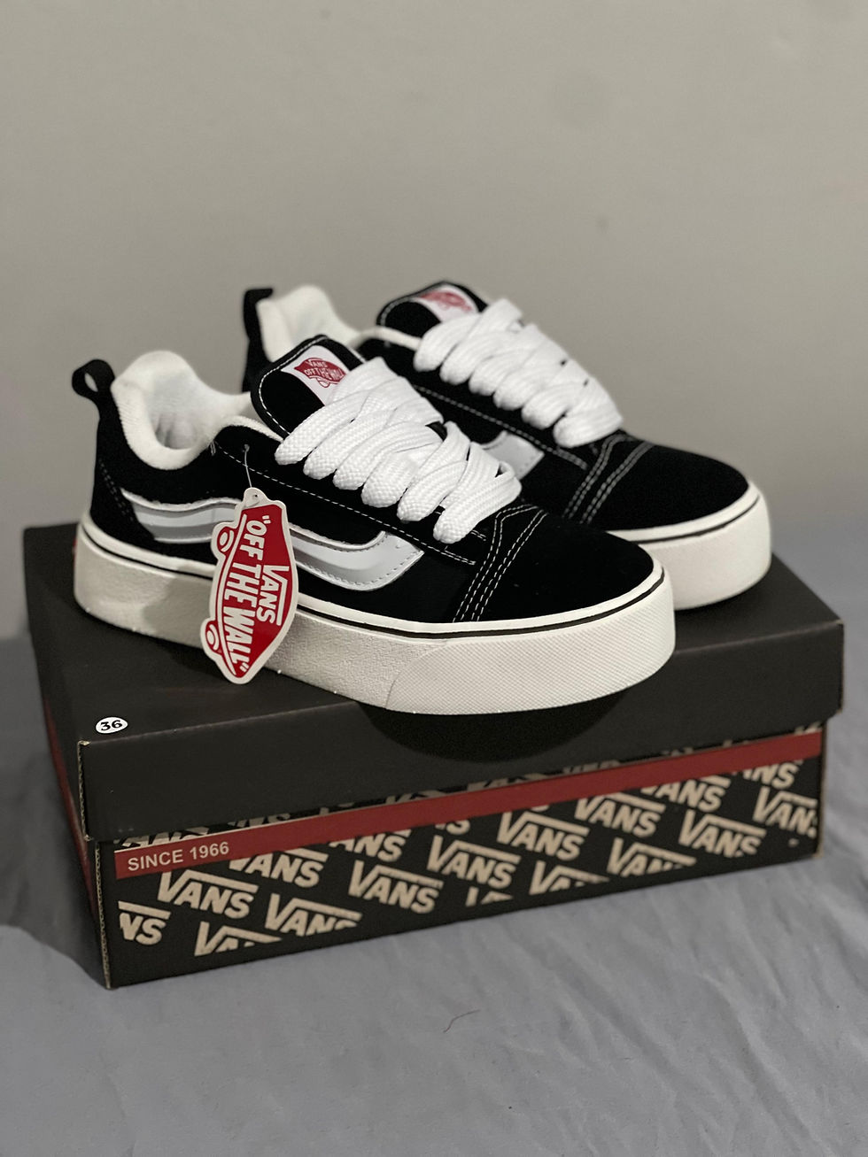 Vans KNU