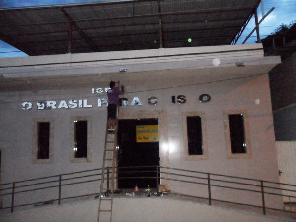 Letreiro em Inox