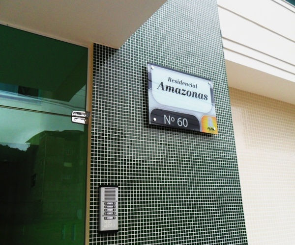 Adesivo interno vidro