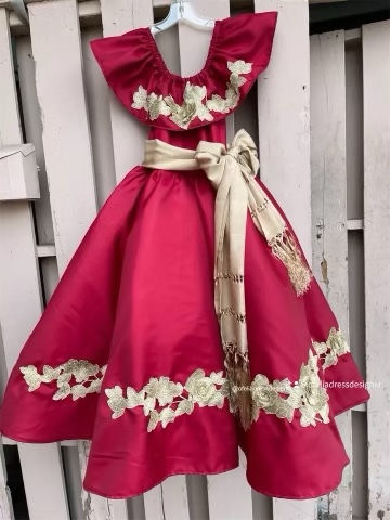 Thumbnail: Yanny Dress