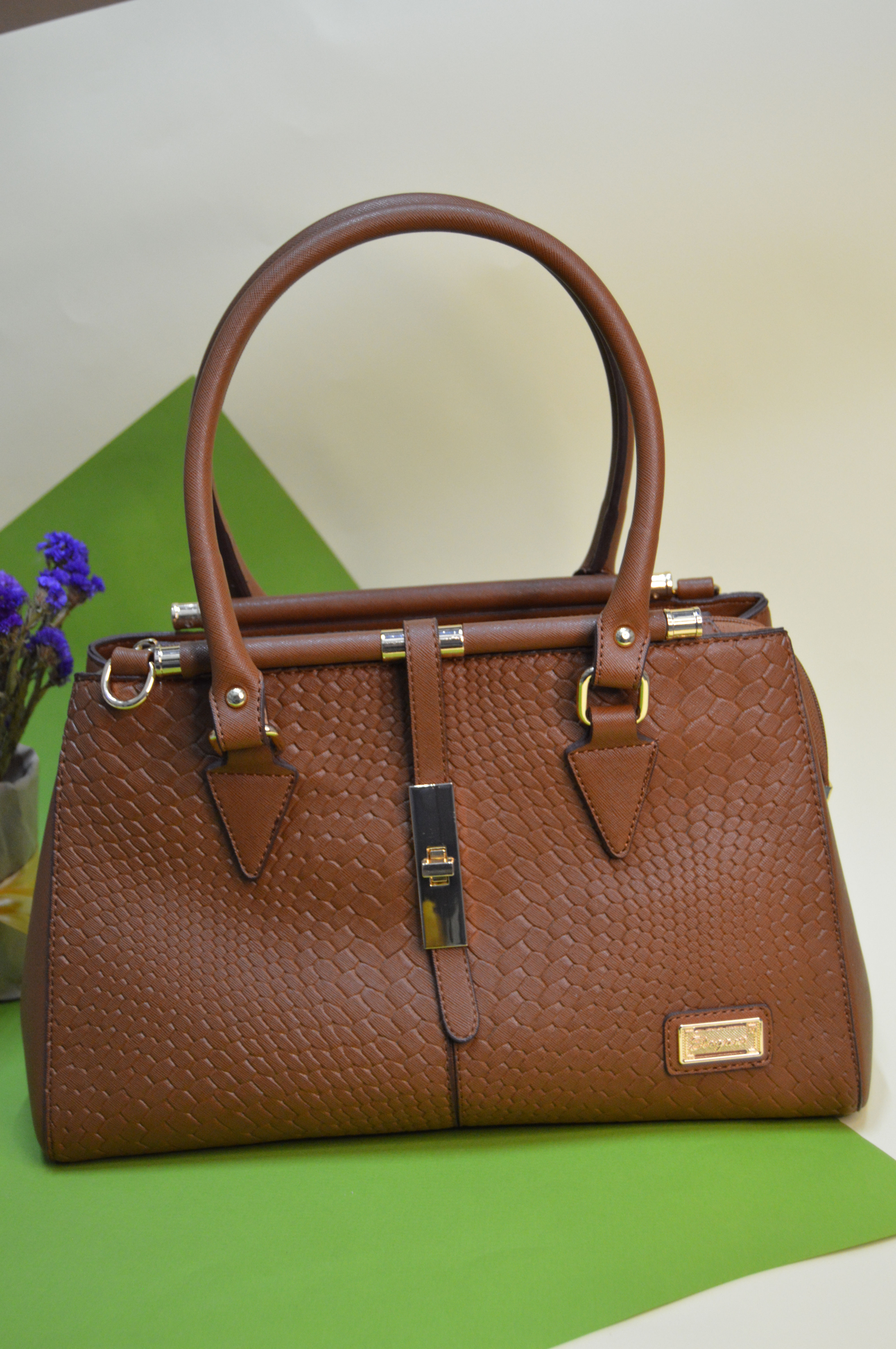 Сумка Elegant жіноча коричнева матова, екошкіра