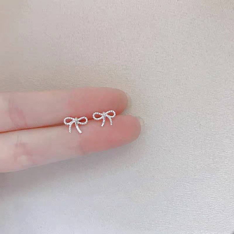 Thumbnail: New Heart Stud Earrings for Women Hypoallergenic Daily Wear Minimalist Cute Star