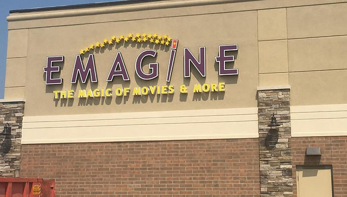 Emagine Geneva Lakes Theater