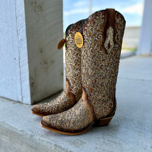 Shop Brown Womens Corral Boots Embroidered St? Snip Toe Pull On...