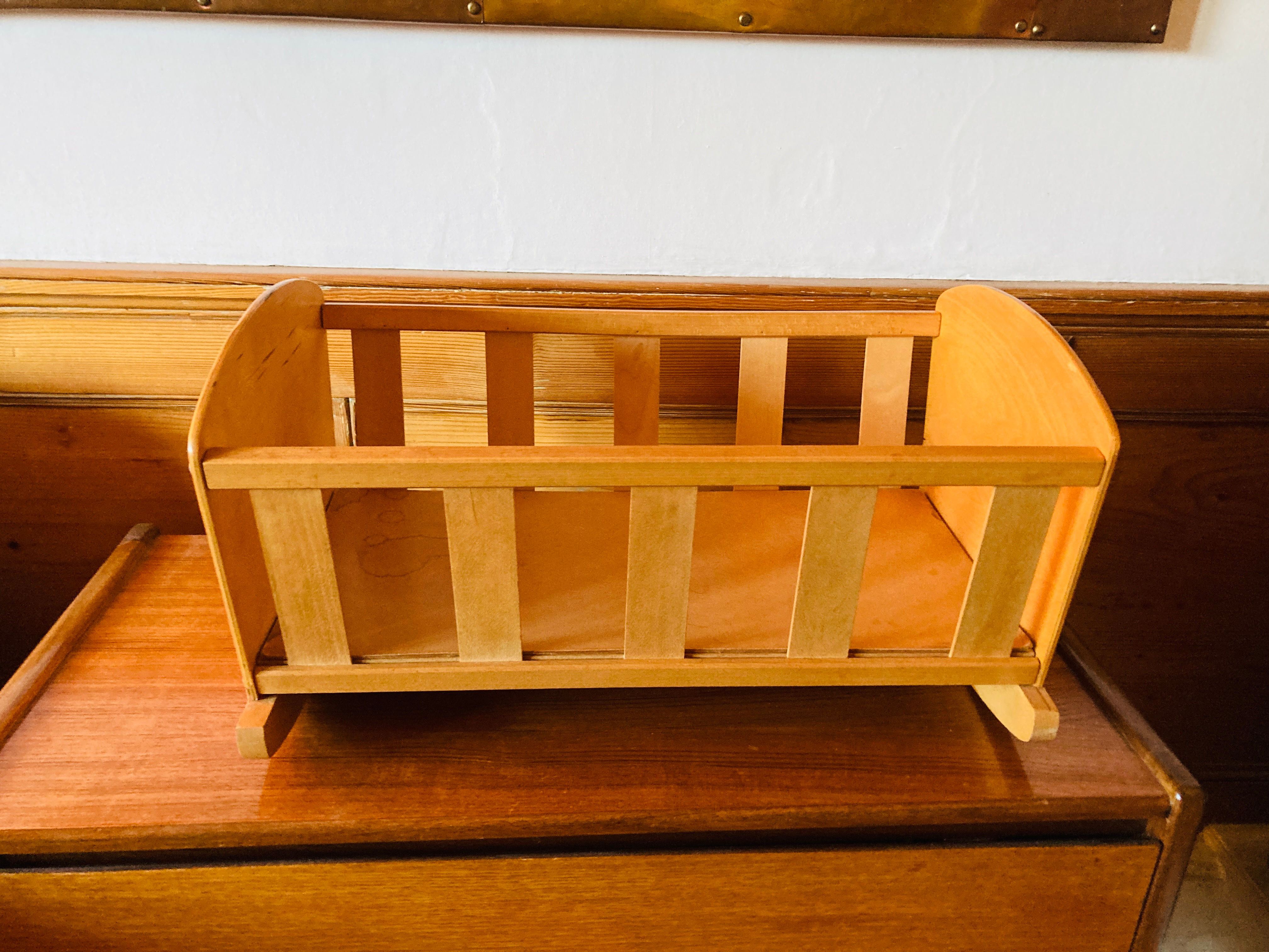 Mid Century Dolls rocking cot