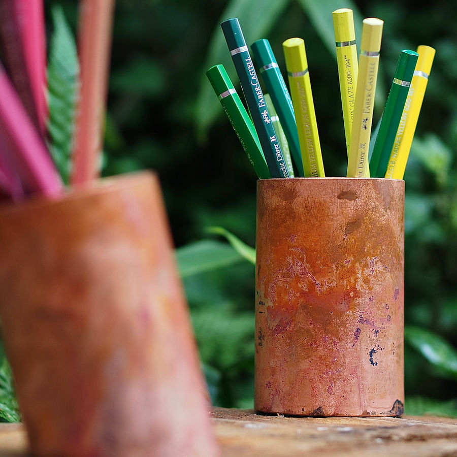 建築家がデザインしたペン立て、ペン立て、鉛筆立て、箸立て、小物入れ、インダストリアルデザイン、手仕事、ハンドメイド、一点物、銅管、銅、真鍮、銅製品、北欧、北欧家具、デザイナー、経年変化、インテリア、文房具、ステーショナリー、学習グッズ、オフィスグッズ、シンプル、アンティーク小物、生活雑貨、雑貨、抗菌作用、除菌効果、コロナ対策
愛知県安城市、設計士、建築家、設計事務所、岩間建築設計事務所、新築住宅、建築家とつくる家、デザイナー住宅、自由設計、注文住宅、住まいの設計、セカンドハウス、別荘、店舗設計、美容院、サロン、クリニック、オフィス、旅館、宿泊施設、サウナ、温泉、マンションリノベーション、古民家再生、リフォーム、リノベーション、改修、自然素材、建築と緑、木造、木の家、コロナ対策(西尾市、岡崎市、刈谷市、豊明市、碧南市、半田市、知立市、大府市、高浜市、蒲郡市、名古屋市、岐阜県、三重県、静岡県)