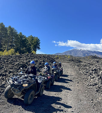 Escursione sull'Etna con quad