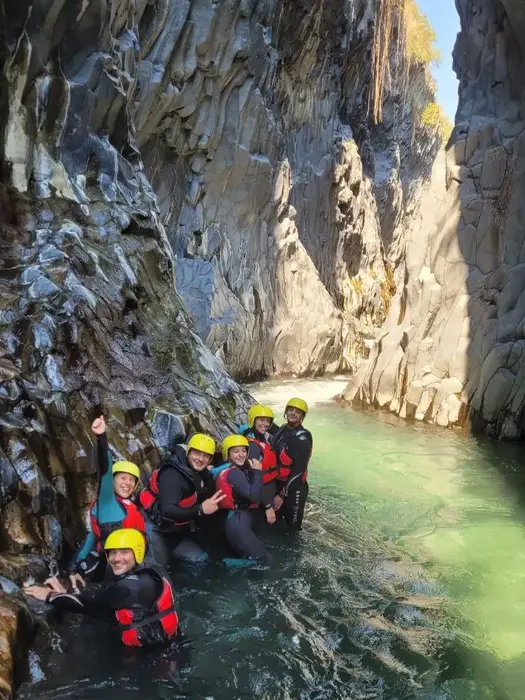 Alcantara body rafting