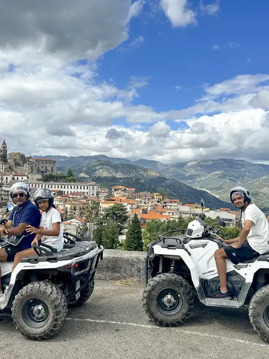 Escursioni quad sicilia gole Alcantara