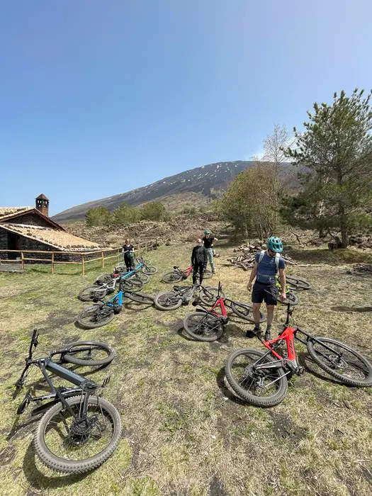 Escursione pista altomontana Etna