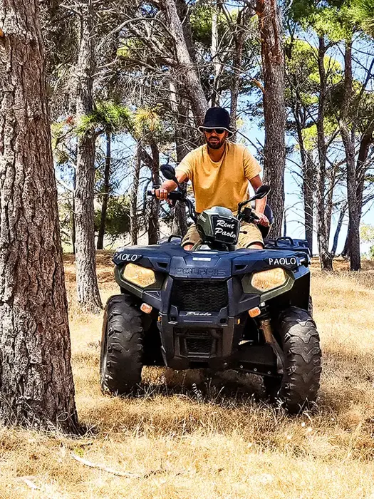 Tour in quad isole Eolie