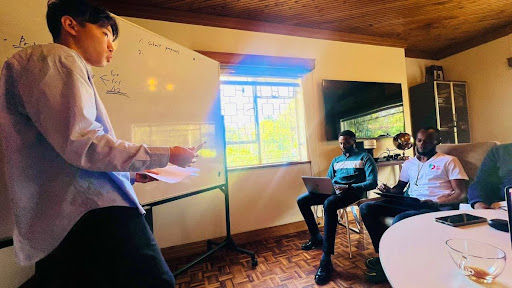 プレゼンに奮闘している様子