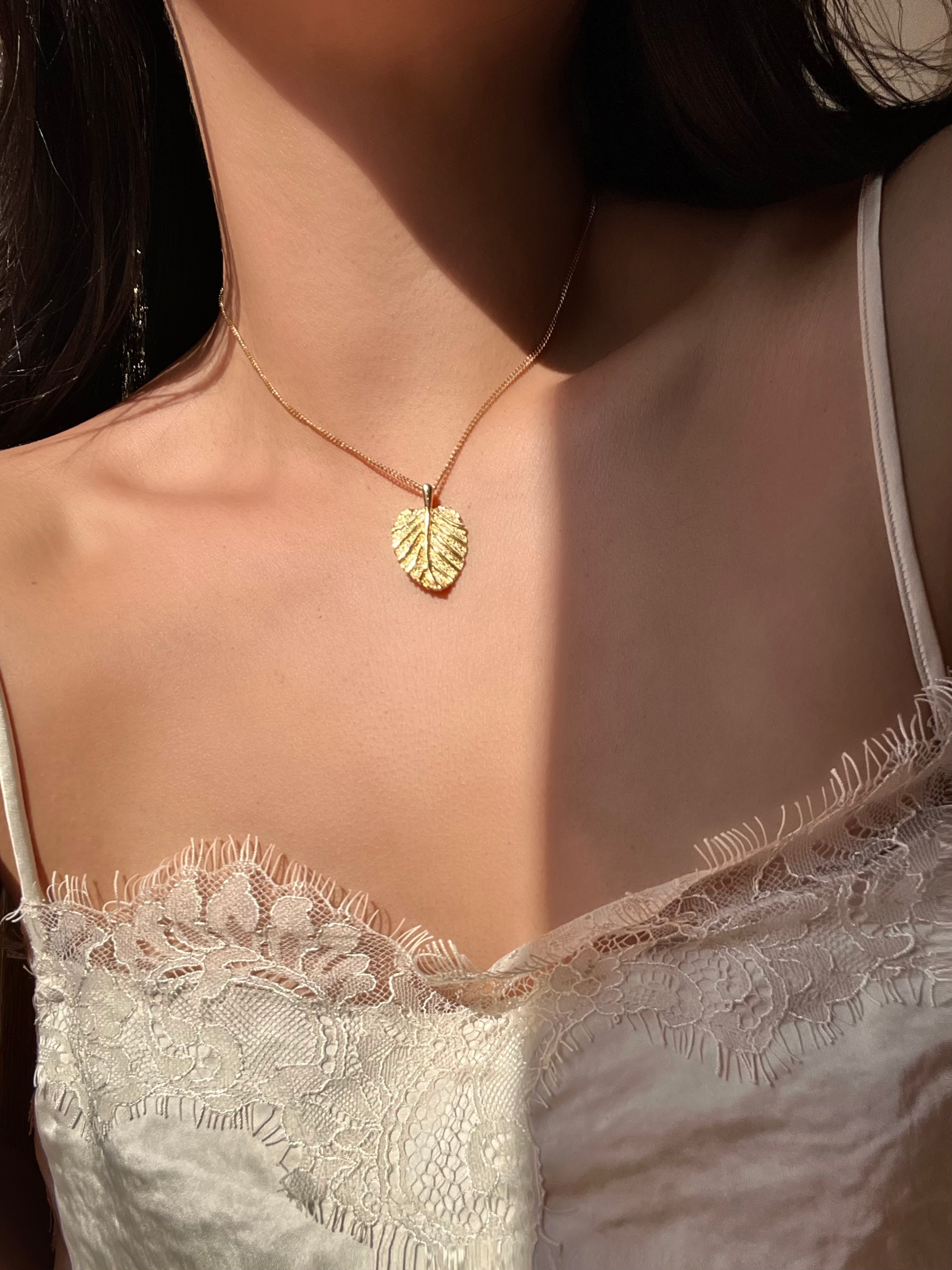 Collier Geneva
