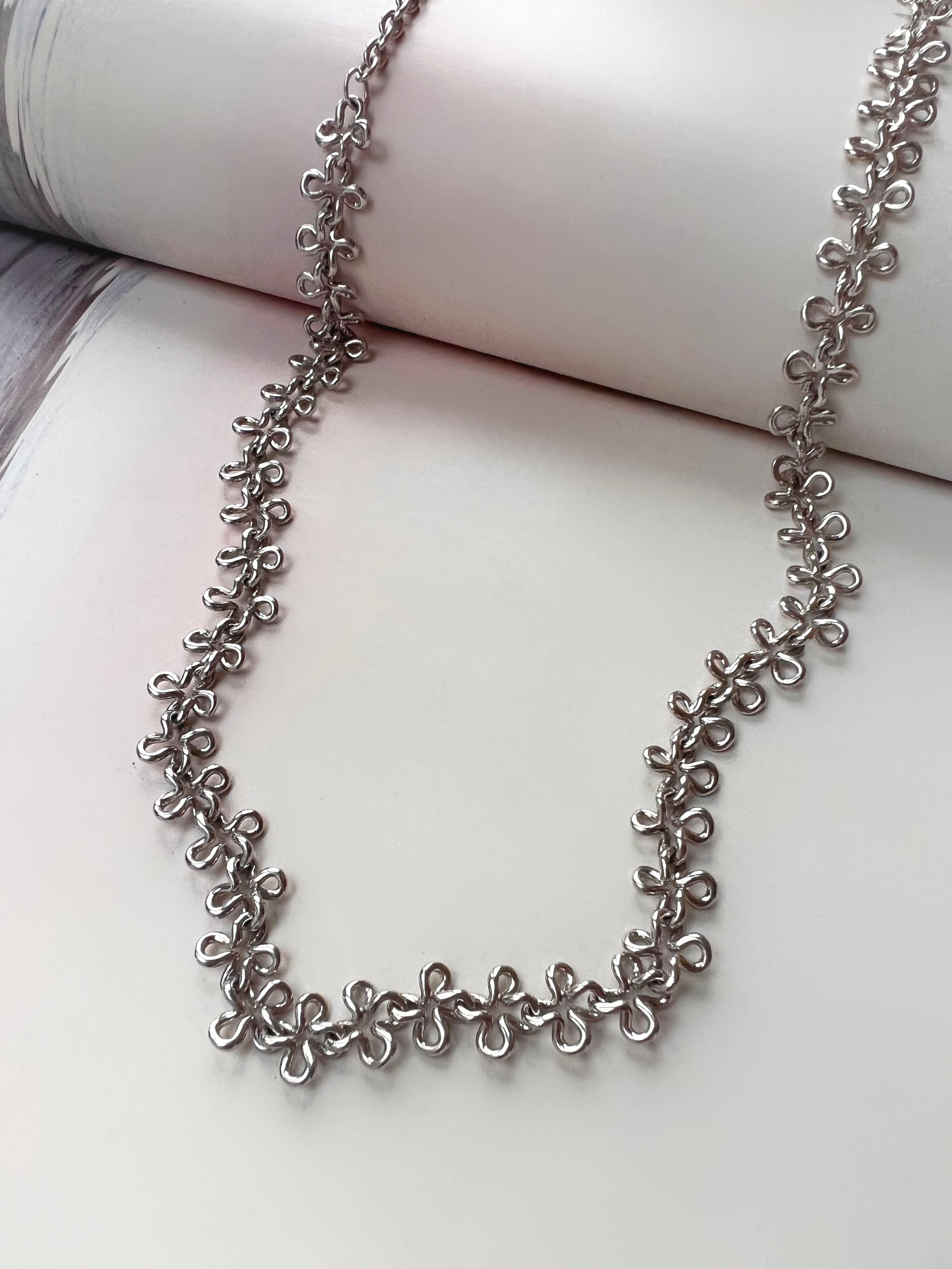 Collier Hoyte