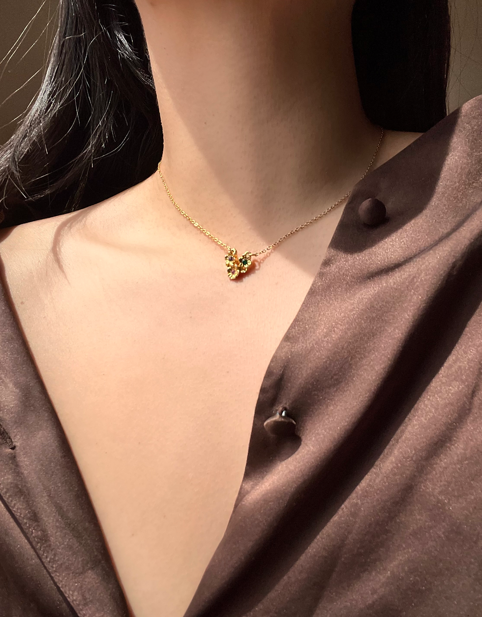 Thumbnail: Collier Smits