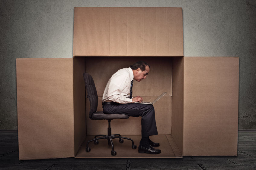 thinking-outside-the-box-indexed-annuity-equity-financial-group-joe-armstrong-financial-ad