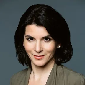 2020 Headshot_edited 1.jpg