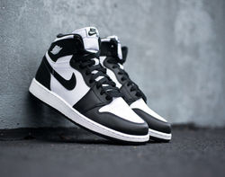 Air Jordan Retro 1