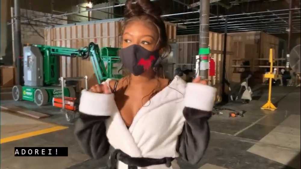 Javicia Leslie, a Batwoman, sendo gente como a gente
