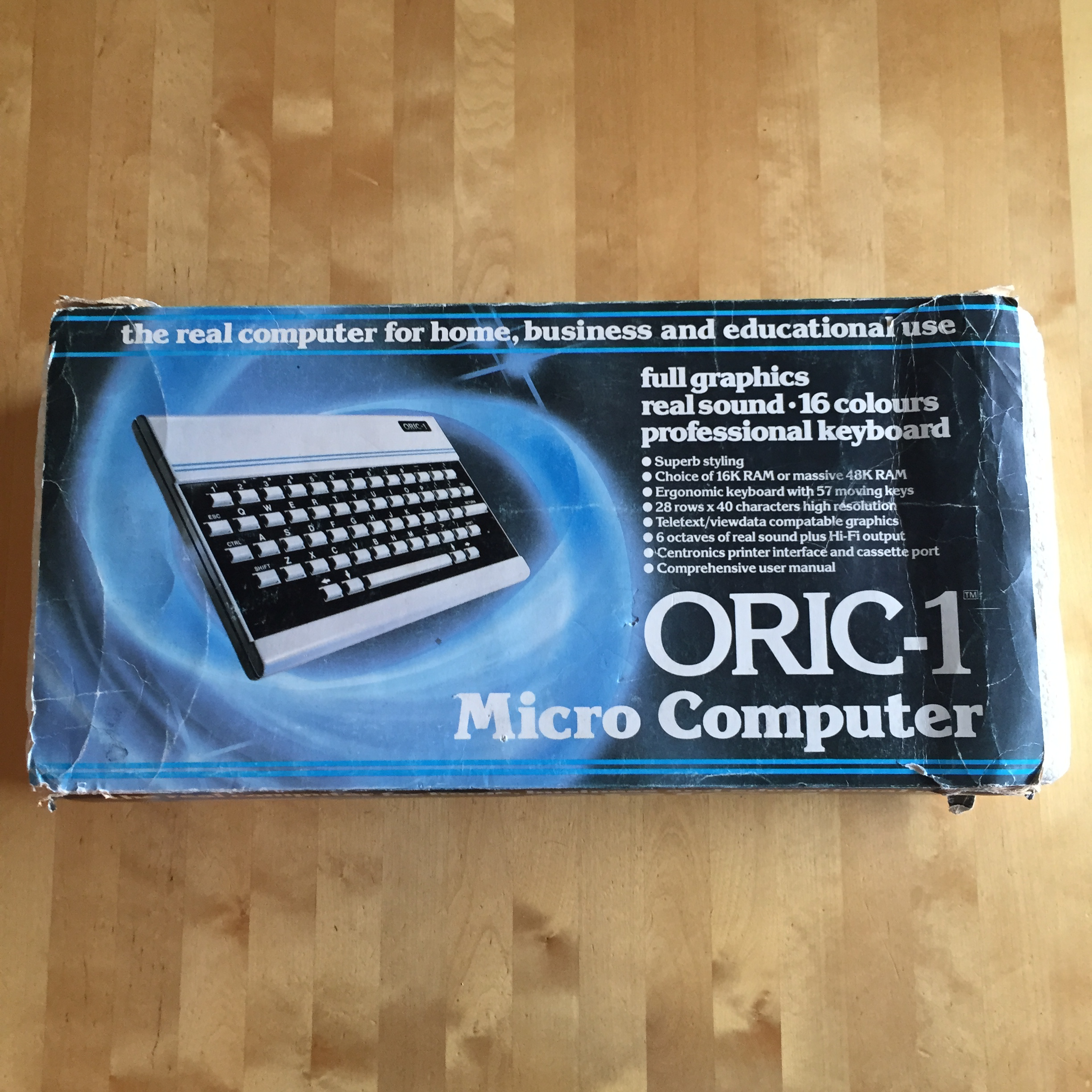 Oric-1 alkuperäinen pakkaus