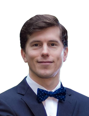 AK_headshot_2017003_edited.png