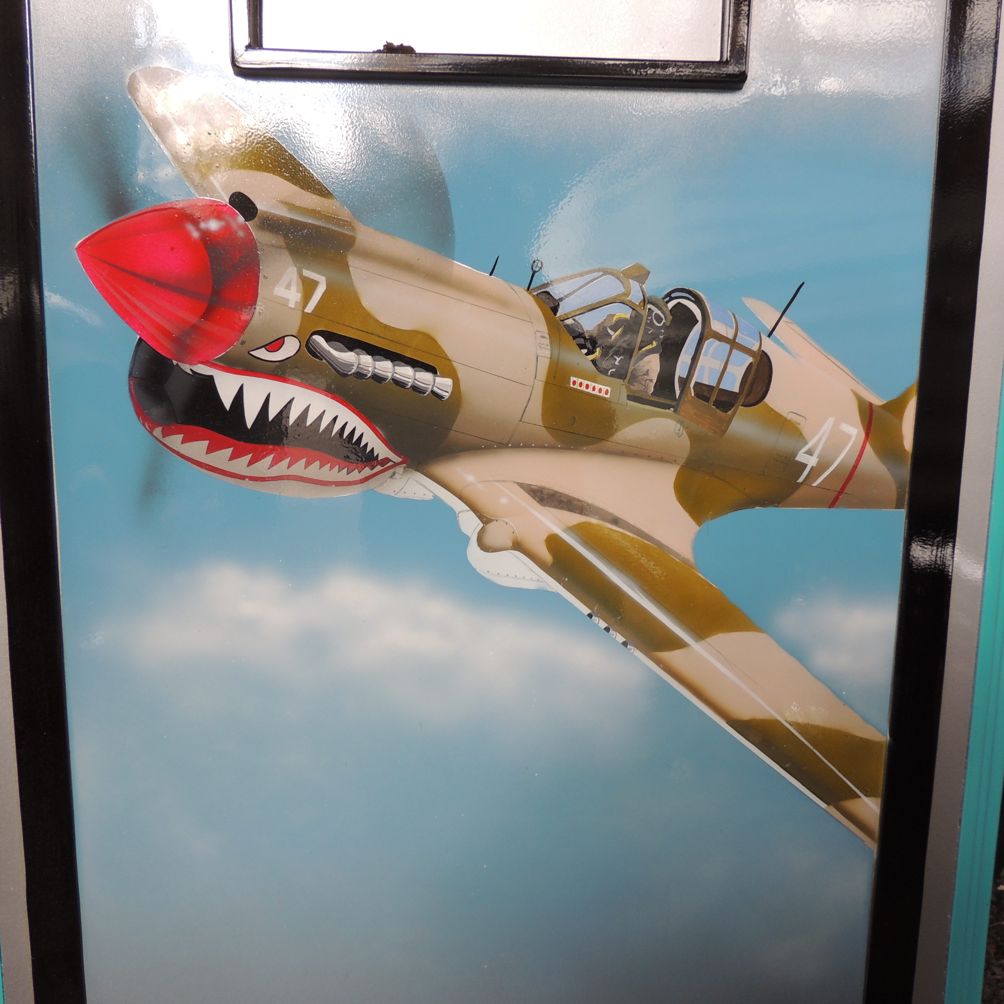 Custom airbrush of plane