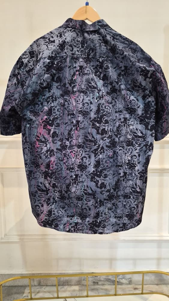 Thumbnail: XXL -Handmade Batik Men’s Short Sleeve Shirt -XXL003 | BatikBar Malaysia