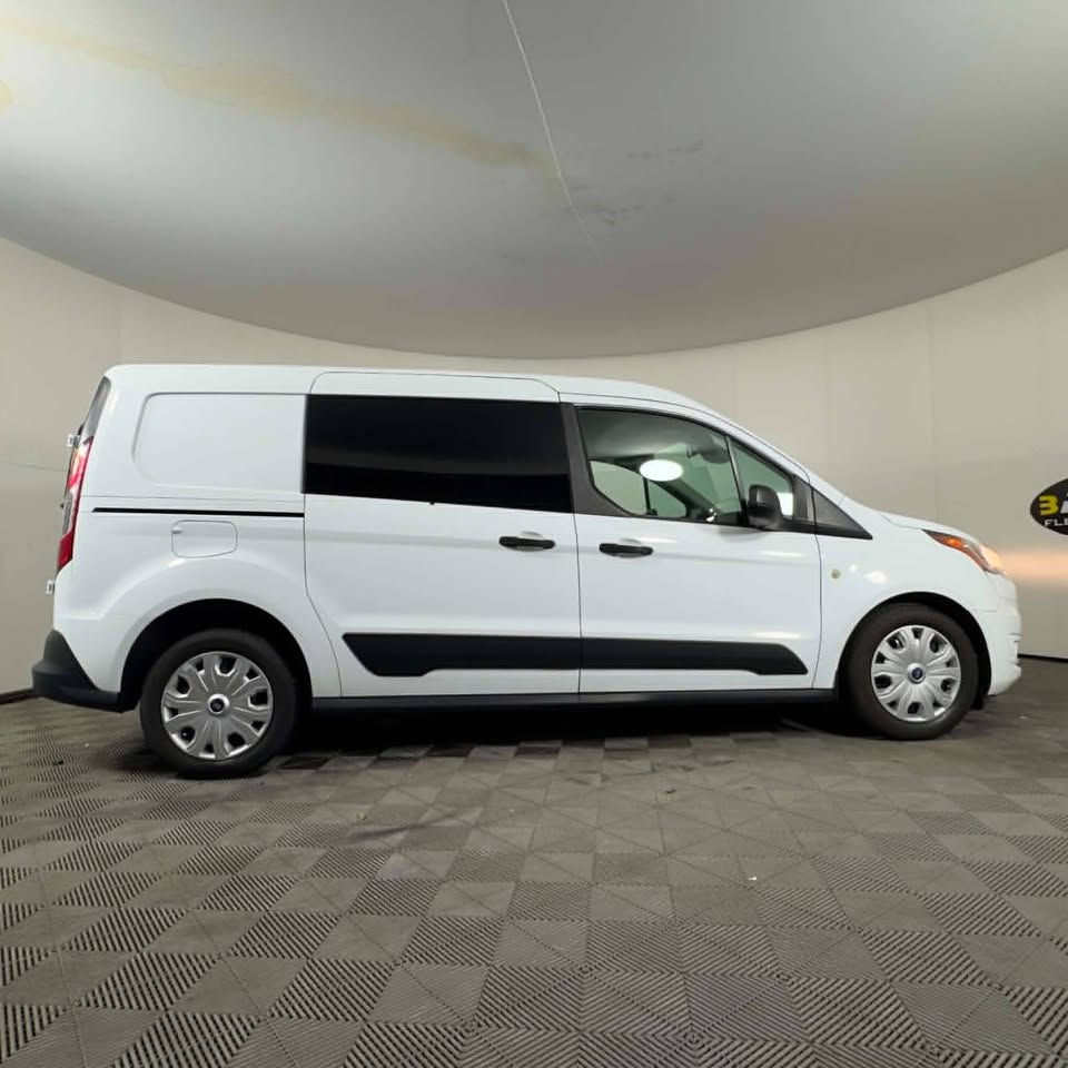 Thumbnail: 2019 Ford Transit Connect XL