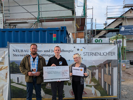 Kirmesverein Roßbach spendet für Sternenlichter