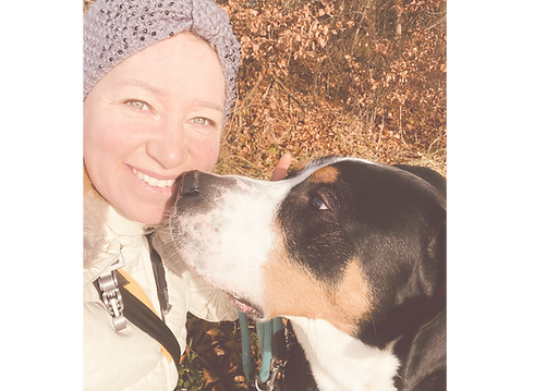 Frau mit Hund